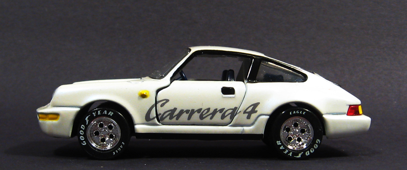 Illustration for article titled Teutonic Toothday MBX Superkings 911 Carrera4